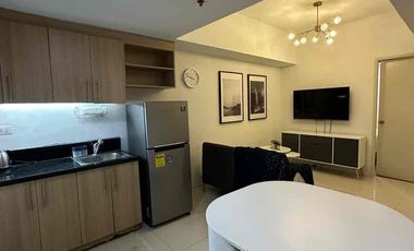 For Rent Fully Furnished 1Br Unit at Salcedo Square Makati