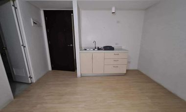 1BR SEMI FURNISHED CONDO FOR SALE AT PEDRO GIL ST. STA ANA MANILA