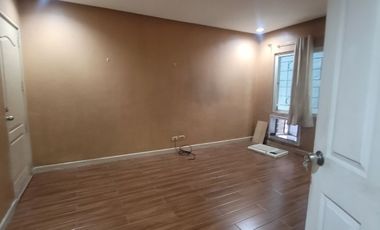 Townhouse in Quezon City (Near Aurora Blvd & SM Sta Mesa) For Rent