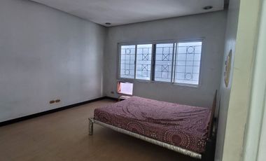 Townhouse in Quezon City (Near Aurora Blvd & SM Sta Mesa) For Rent