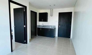 Ready for occupancy Condo near BGC McKinley Hills 1 bedroom RFO Rent to own The Rochester Garden