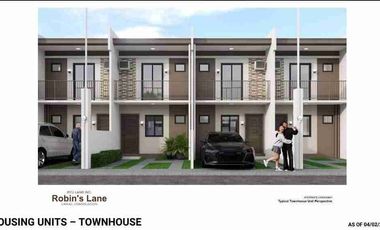 3 bedrooms, 2 toilet and bath with balcony house near in SM Consolacion