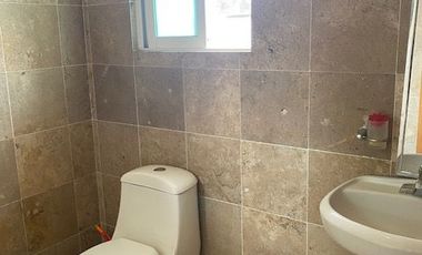 CASA EN VENTA EN SANTA CRUZ BUENAVISTA, A 2 MINUTOS DE ZAVALETA Y DE LAS ÁNIMAS,  2 RECÁMARAS CON OPCIÓN A TERCERA, PUEBLA