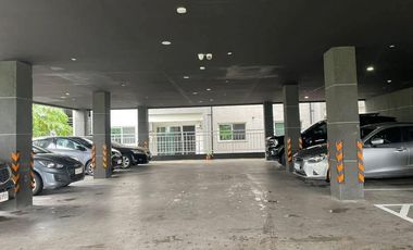 3BR Condo for Sale in The Hills, Clark Freeport Zone – 176 sqm | Fully Furnished
