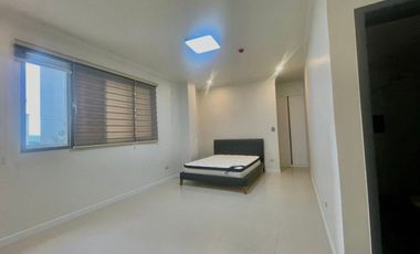 3BR Condo for Sale in The Hills, Clark Freeport Zone – 176 sqm | Fully Furnished
