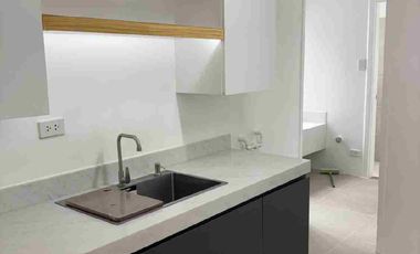 The Peak  Tower- 2 BR Unit for Sale in Salcedo Makati