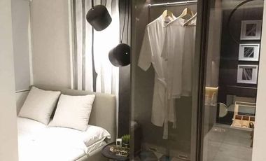 Pre selling Modern Condo in Ortigas Mandaluyong City The paddington Place Condo Investment in Shaw Blvd Edsa MRT3 EDSA Shangri-la Sm Megamall ORTIGAS