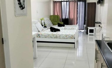 Tagaytay Condo 1BR Unit W/ Parking For Sale or Rent