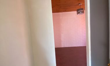 Se Arrienda casa en Villa Doña Francisca II de 3 dormitorios 2 baños calle Alonso de Ercilla comuna Chillán camino a las Mariposas y U. adventista