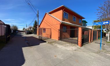 Se Arrienda casa en Villa Doña Francisca II de 3 dormitorios 2 baños calle Alonso de Ercilla comuna Chillán camino a las Mariposas y U. adventista