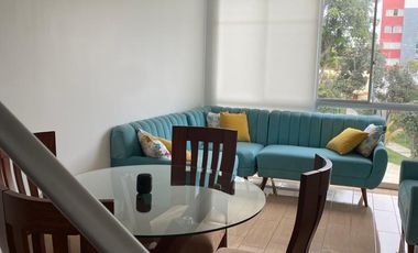 Se vende lindo dúplex con estacionamiento en Pueblo Libre