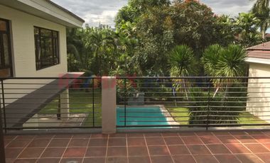 House for Rent in South Forbes, Makati City