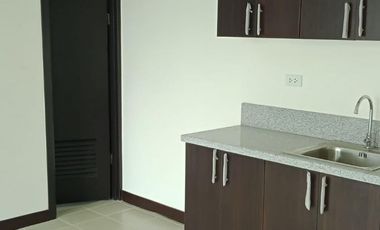 Corner unit 2 bedroom city view Ready for occupancy Condo in Edsa Magallanes Makati connected to MRT train near BGC Ayala