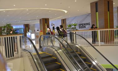 Corner unit 2 bedroom city view Ready for occupancy Condo in Edsa Magallanes Makati connected to MRT train near BGC Ayala