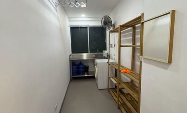 Fully Furnished 1Bedroom Condo Unit For Sale in Salcedo Village, Makati City