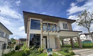 Brand New Ready for Occupancy House for sale in Versailles Along Daang Hari Alabang-Las Piñas RFO