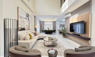 Brand New Ready for Occupancy House for sale in Versailles Along Daang Hari Alabang-Las Piñas RFO