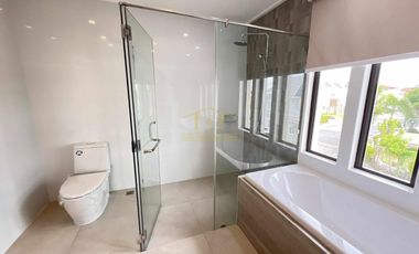 Brand New Ready for Occupancy House for sale in Versailles Along Daang Hari Alabang-Las Piñas RFO