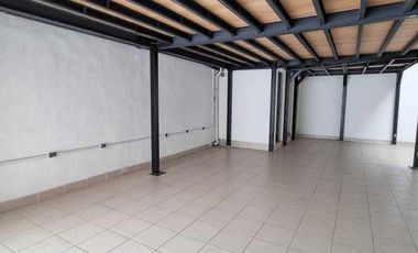Local Comercial en Venta en Potrero de San Bernandino, Xochimilco