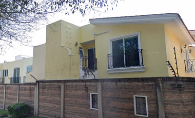 CASA EN VENTA EN CAMINO A LAS MORAS SAN AGUSTÍN TLAJOMULCO DE ZUÑIGA JALISCO!!!