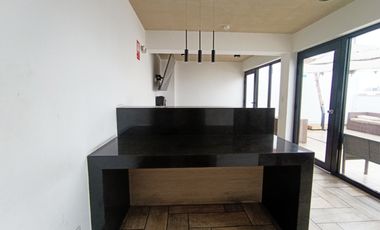 VENTA DE DEPARTAMENTO/3 DORMITORIOS/COCHERA