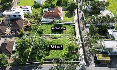 Main Road - Land 785m² , Kayu Tulang Canggu
