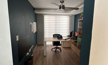 CASA CON ESTUDIO EN PLANTA BAJA EN ZAKIA