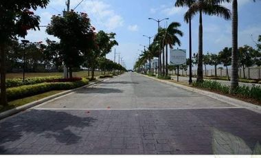 Commercial lot for sale in NUVALI Sta Rosa laguna near tagaytay