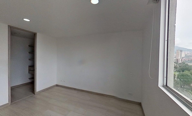 VENTA DE APARTAMENTO SABANETA PARTE BAJA CERCA A AL METRO CON PARQUEADERO