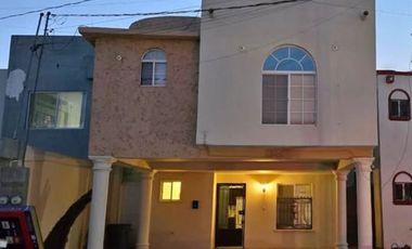 CASA EN RENTA JARDINES RESIDENCIAL