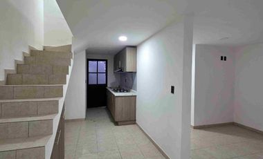 Casa nueva en esquina en venta, de dos pisos, en Carboneras, Mineral de la Reforma, Hidalgo.