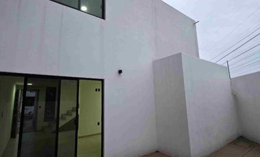 Casa nueva en esquina en venta, de dos pisos, en Carboneras, Mineral de la Reforma, Hidalgo.