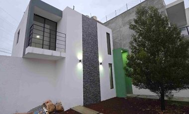 Casa nueva en esquina en venta, de dos pisos, en Carboneras, Mineral de la Reforma, Hidalgo.