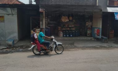 DIJUAL MURAH TOKO + RUMAH INDUK + KOST 25 KAMAR +  Lokasi SAMBIKEREP SURABAYA BARAT