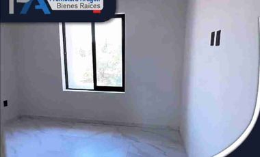 Casa amplia con acabados de lujo