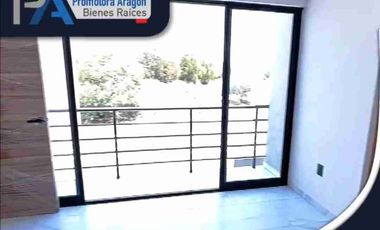 Casa amplia con acabados de lujo