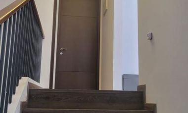 Rumah Disewakan di Serenia Hills, Cluster Zenith, fra