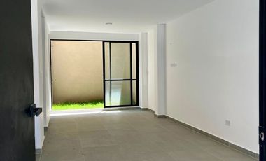 SE VENDE CASA - VIA AEROPUERTO EL EDEN