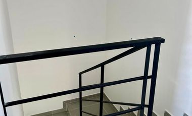 SE VENDE CASA - VIA AEROPUERTO EL EDEN