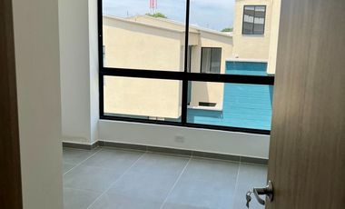 SE VENDE CASA - VIA AEROPUERTO EL EDEN