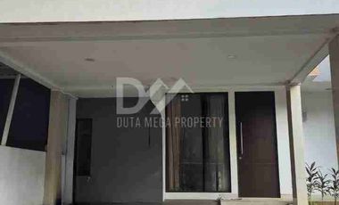 Dijual Murah, Rumah 2Lt Furnish di kawasan Premium Kebayoran Residence Bintaro Jaya
