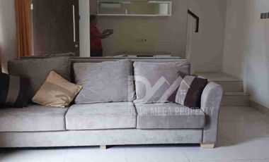 Dijual Murah, Rumah 2Lt Furnish di kawasan Premium Kebayoran Residence Bintaro Jaya