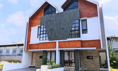 Rumah Dijual Bagus 2 Lantai Dekat Stasiun Cibinong Bogor, Jual Murah
