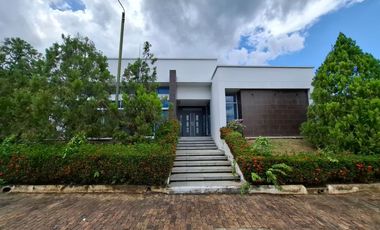 SE VENDE CASA CAMPESTRE EN YOPAL