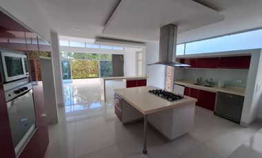 SE VENDE CASA CAMPESTRE EN YOPAL