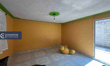 CASA EN VENTA EN HUEHUETOCA
