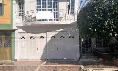 SE VENDE HERMOSA CASA UNIFAMILIAR EN EL BARRIO VILLA MARÍA