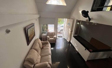 SE VENDE HERMOSA CASA UNIFAMILIAR EN EL BARRIO VILLA MARÍA