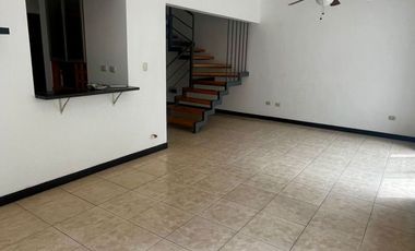 Casa Venta Cumbres Providencia Monterrey Frente a Parque