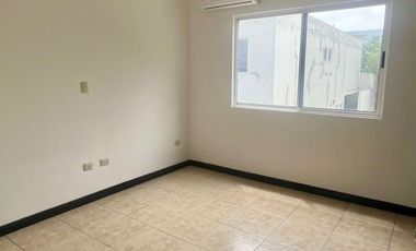 Casa Venta Cumbres Providencia Monterrey Frente a Parque